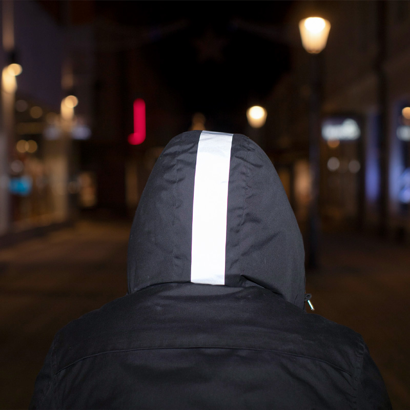 Selbstklebende Reflektorbänder