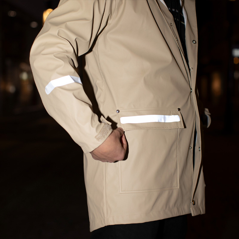 Selbstklebende Reflektorbänder