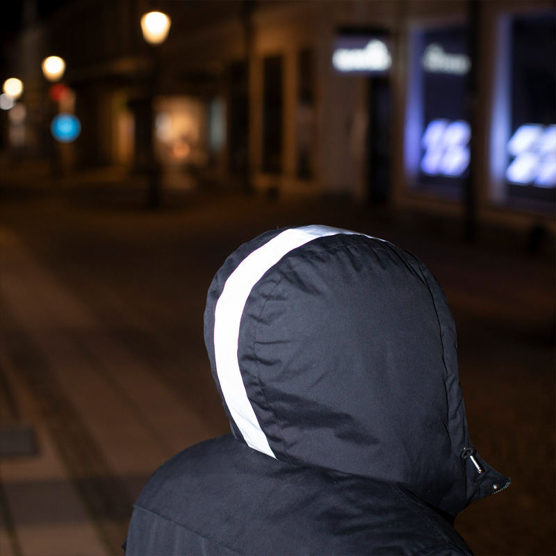 Selbstklebende Reflektorbänder