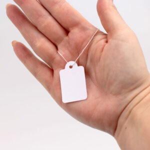 Preisschilder mit Schnur