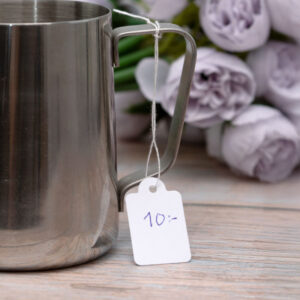 Preisschilder mit Schnur