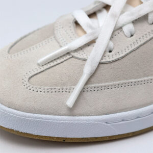 Schrumpfschlauch für Schnürsenkel