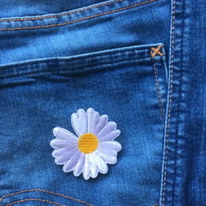 Vit Gerbera - Tygmärke - Broderad